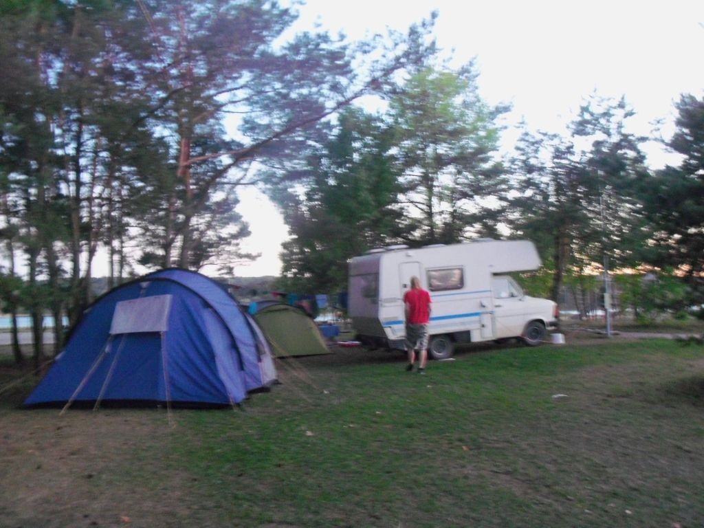 Das obligatorische Bild unseres Stellplatzes auf dem Campingplatz